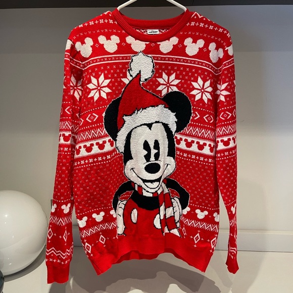 $80 Disney Mickey Mouse ugly Christmas sweater Fair aisle snowflake Unisex Large - Picture 1 of 8